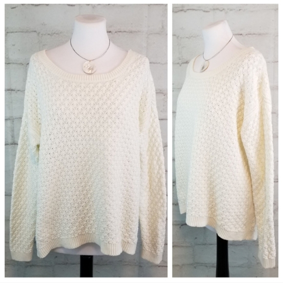 Old Navy L White Long Sleeve Soft Knit Sweater High-Low Hem - Picture 3 of 6